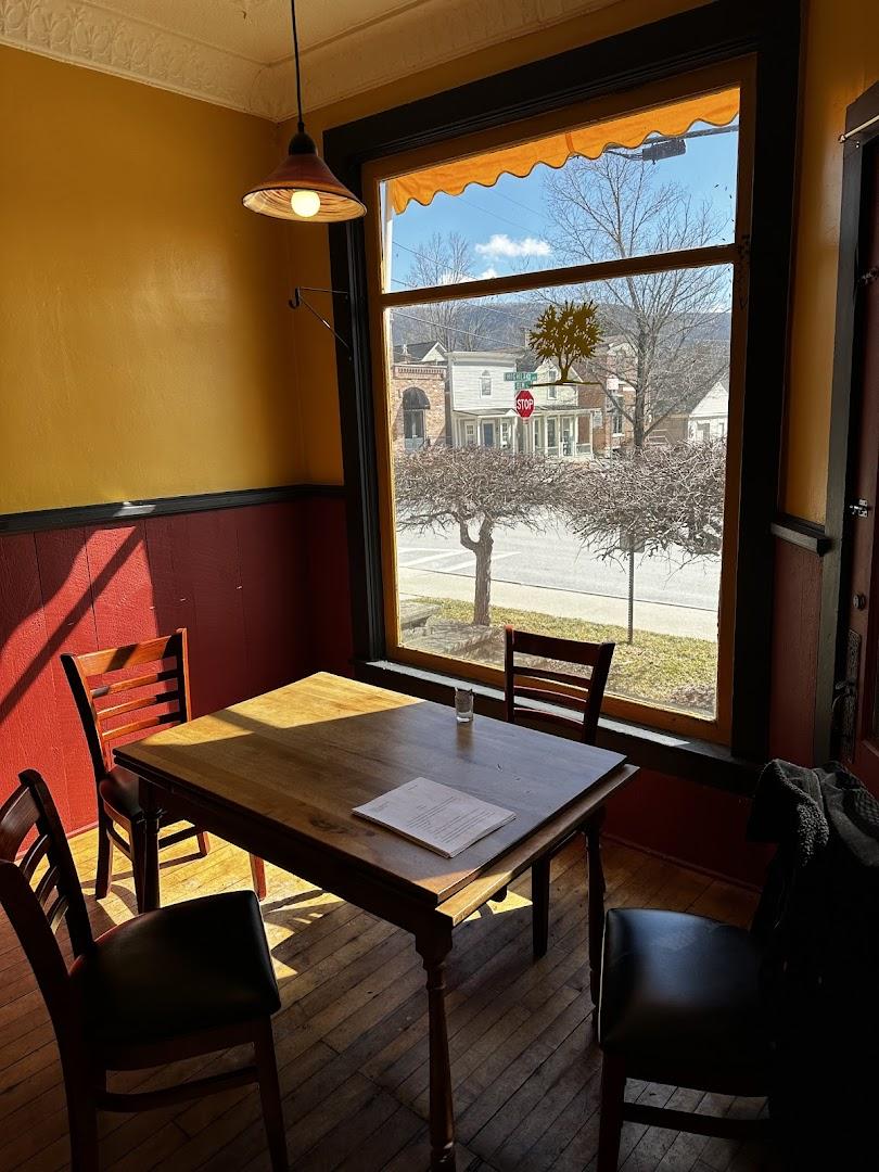Al Ducci's Italian Pantry
